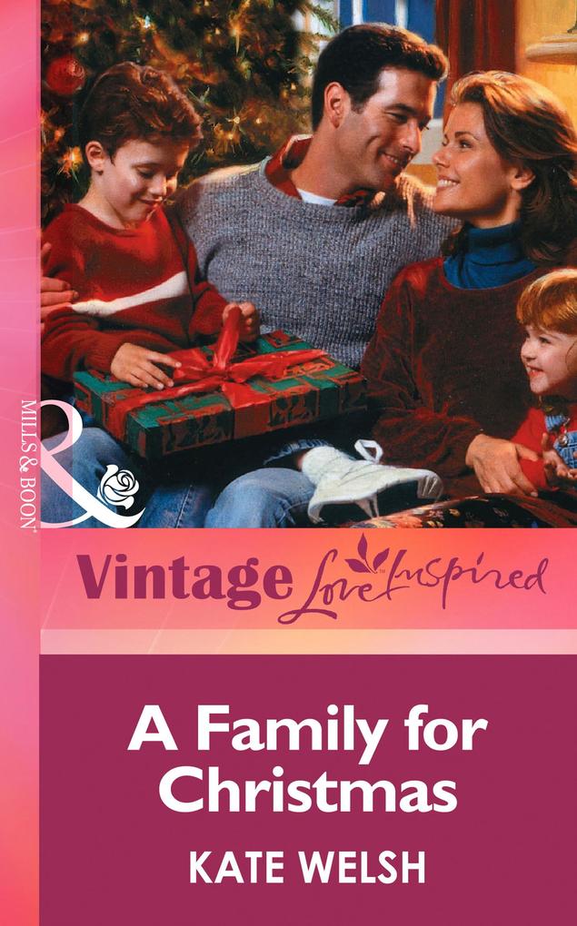 A Family for Christmas (Mills & Boon Vintage Love Inspired)