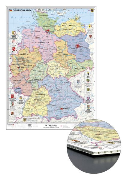 Stiefel Karte Deutschland politisch mit Wappen zum Pinnen auf Wabenplatte Planokarte