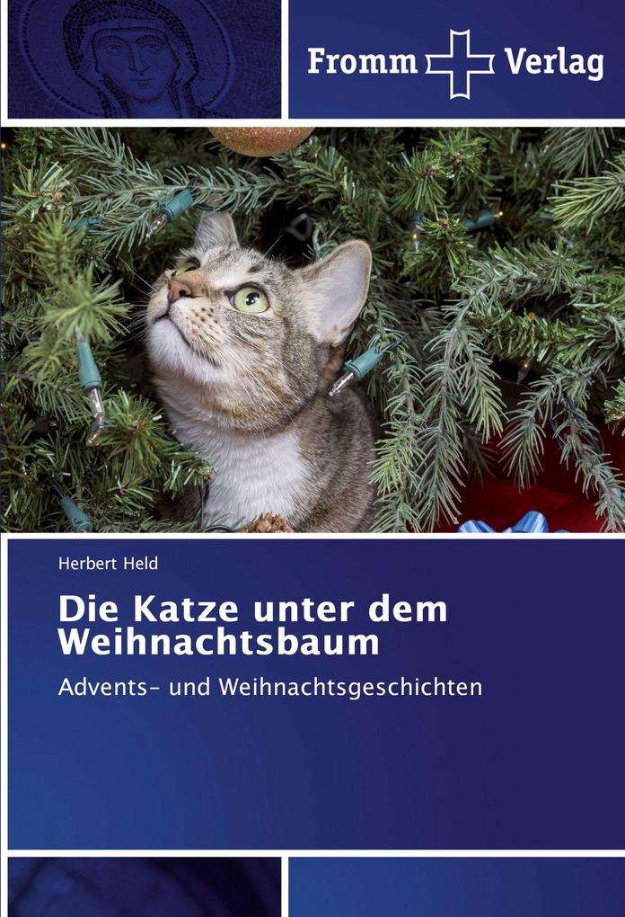 Die Katze unter dem Weihnachtsbaum