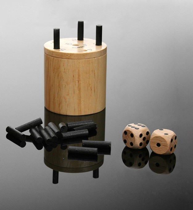 estSaller 3030 - Super Six Holz kleine Version 36 Spielstäbchen & 2 Würfel natur