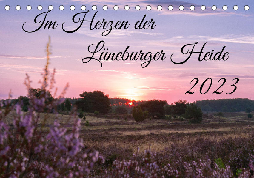 Im Herzen der Lüneburger Heide (Tischkalender 2023 DIN A5 quer) - Sandra Lorenzen-Müller