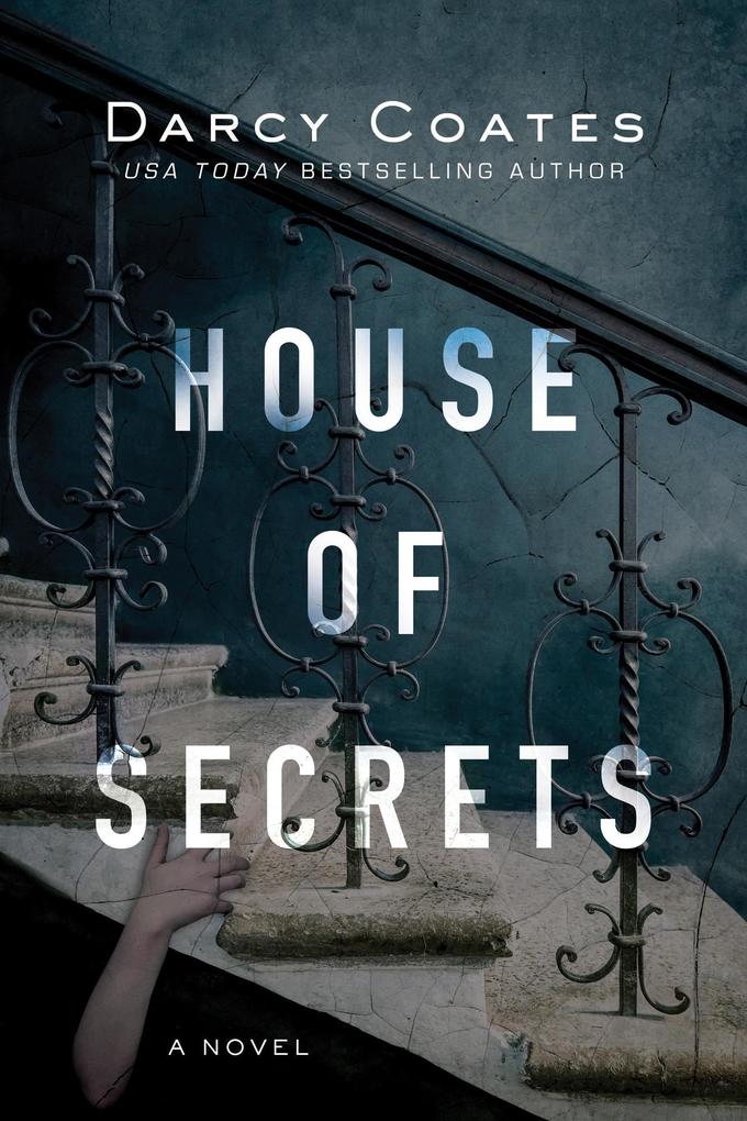 House of Secrets (Ghosts and Shadows #2)