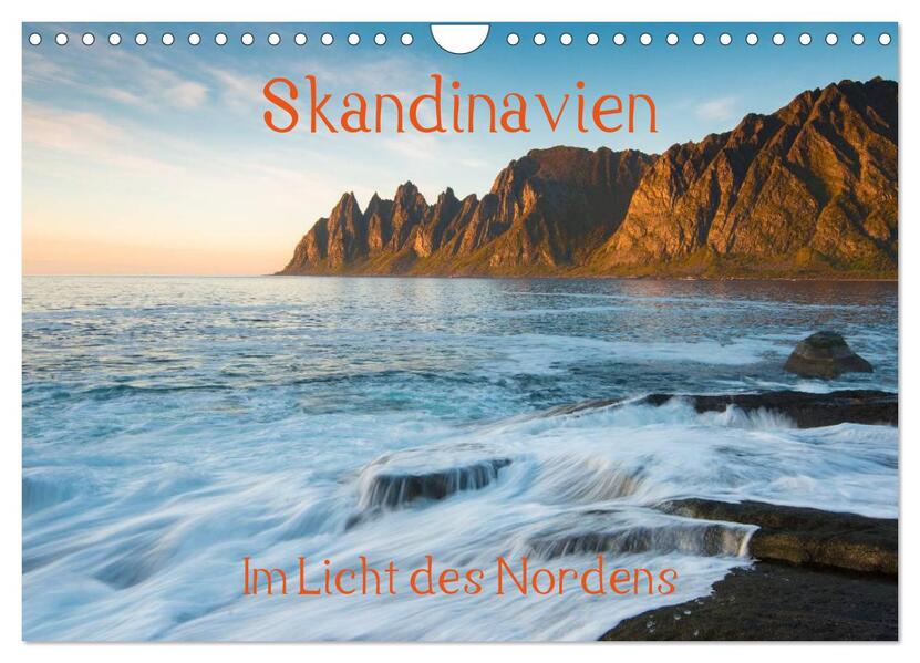 Skandinavien - Im Licht des Nordens (Wandkalender 2024 DIN A4 quer) CALVENDO Monatskalender