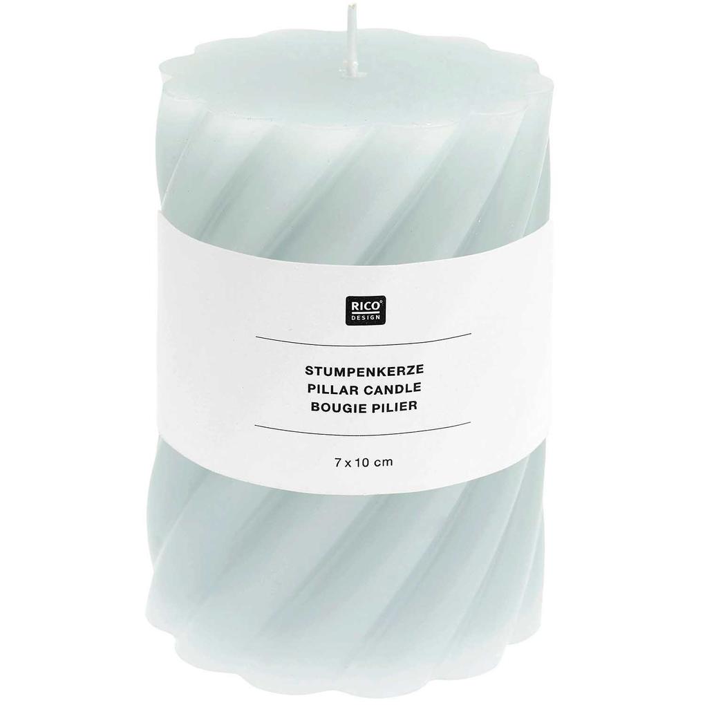 Stumpenkerze 'Spiral' Mint 7x10 cm 300 g Brenndauer: 30h