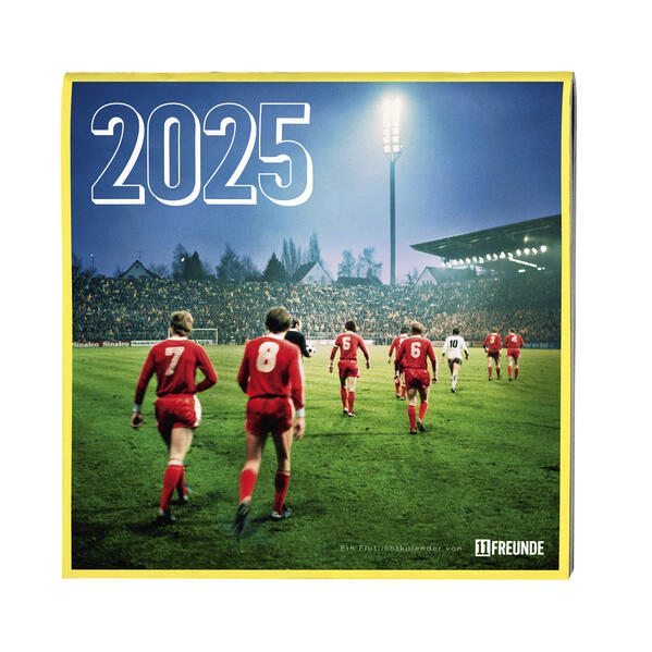 Ein Flutlichtkalender von 11FREUNDE 2025 - Wand-Kalender - Broschüren-Kalender - 30x30 - 30x60 geöffnet - Fußball-Kalender