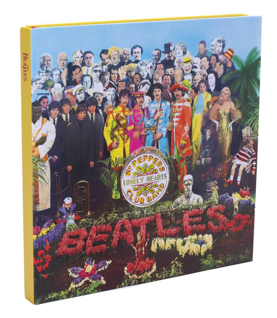 The Beatles: Sgt. Pepper‘s Lonely Hearts Club Record Album Journal