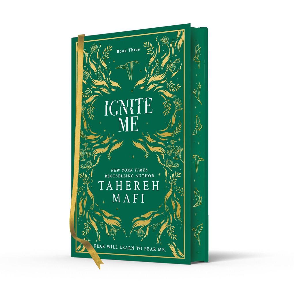 Harper Collins Publ. Uk Ignite Me. Collectors Edition