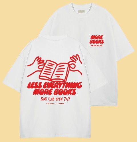 Less Everything More Books T-Shirt Größe M