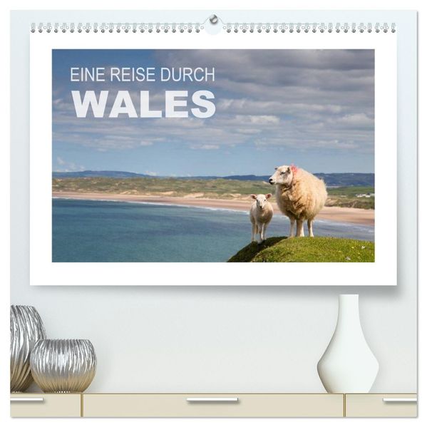 Wales / AT-Version (hochwertiger Premium Wandkalender 2026 DIN A2 quer) Kunstdruck in Hochglanz
