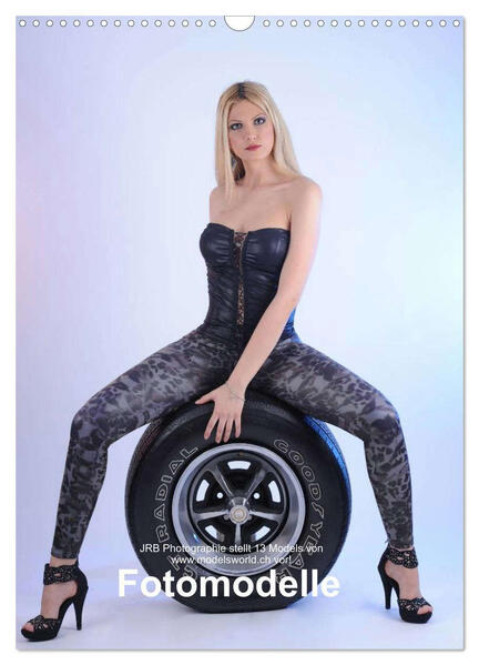 Fotomodelle (Wandkalender 2026 DIN A3 hoch) CALVENDO Monatskalender