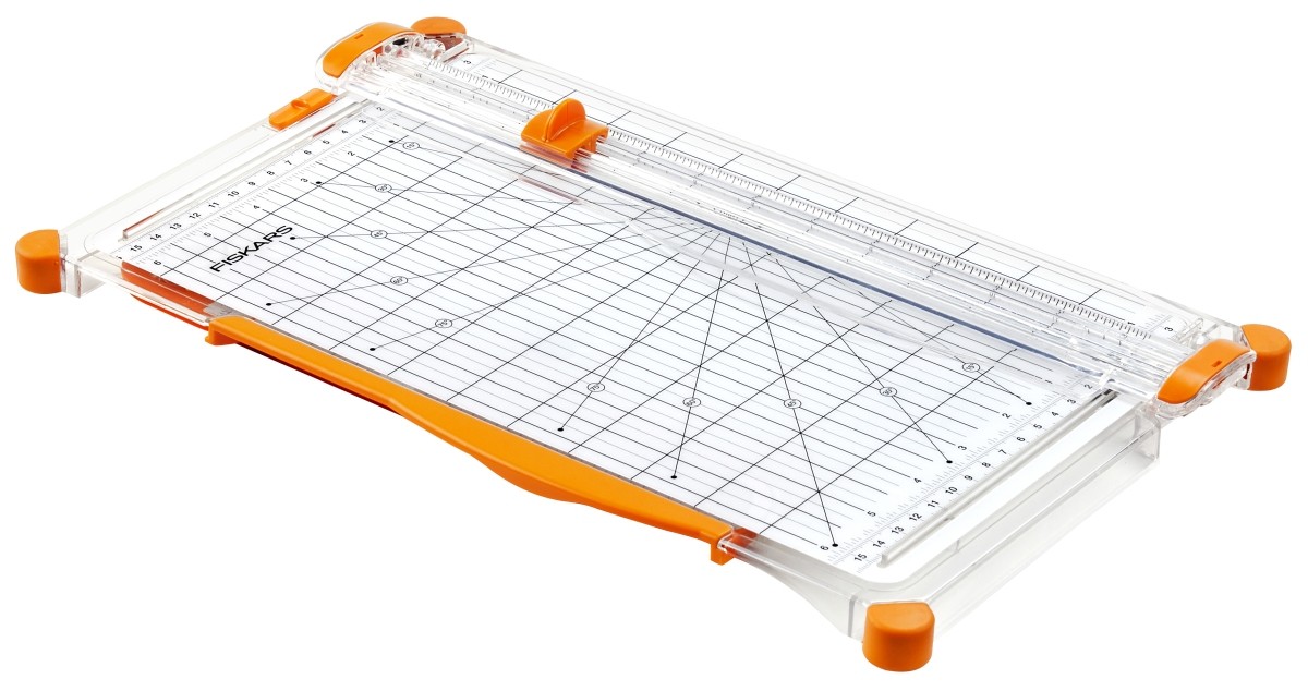 Fiskars Papierschneidemaschine SureCut Papierschneidemaschine A4 - Breite Base