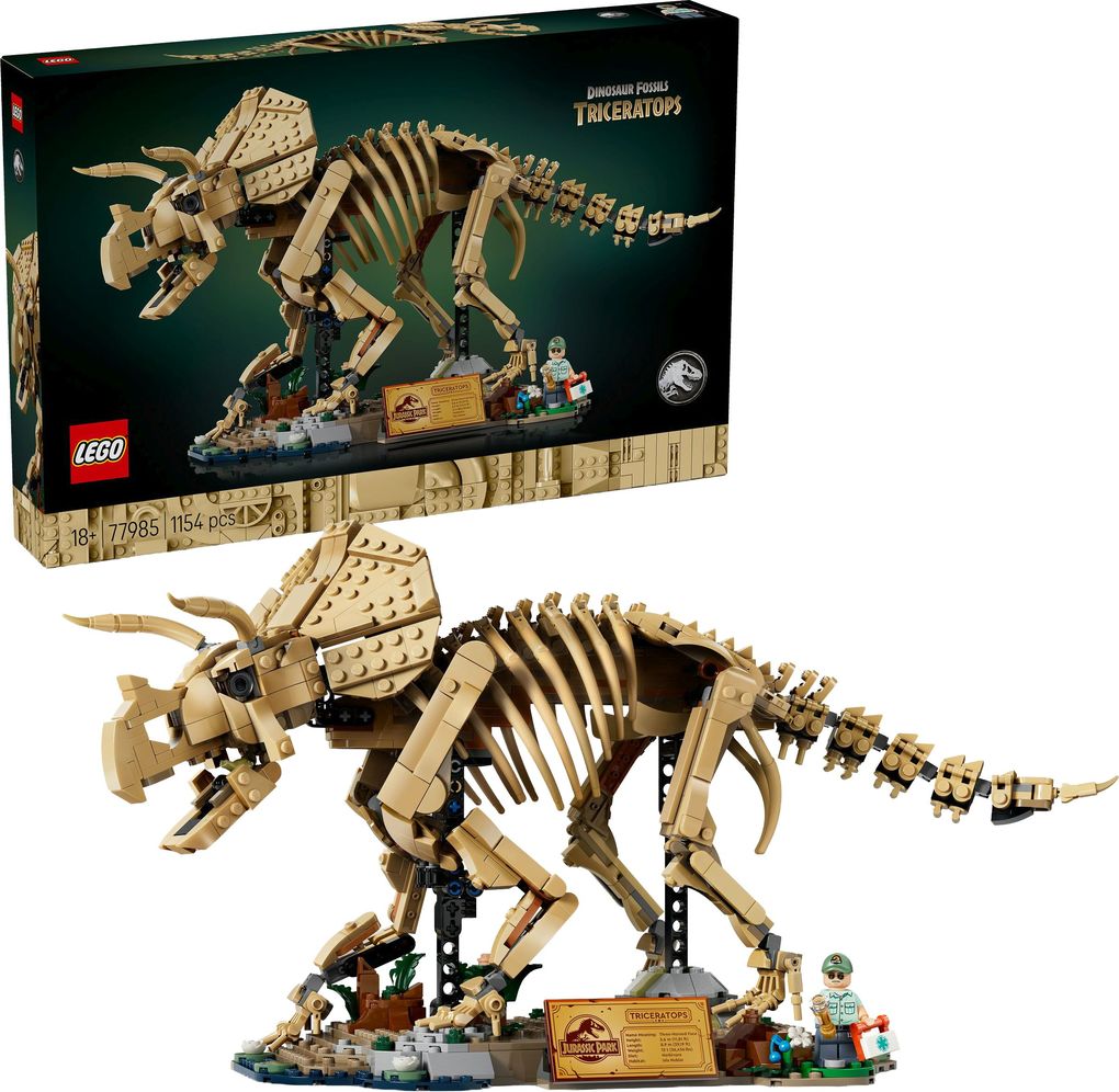 Lego Jurassic World Dinosaur Fossils: Triceratops - 1154 Piece Building Set
