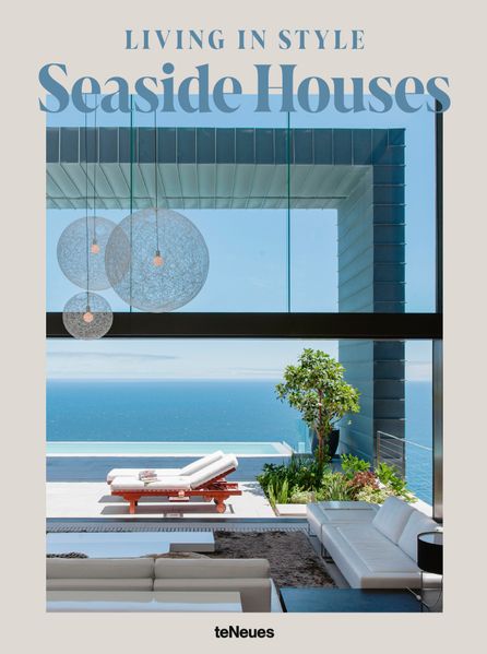 Living in Style Seaside Houses (DE)