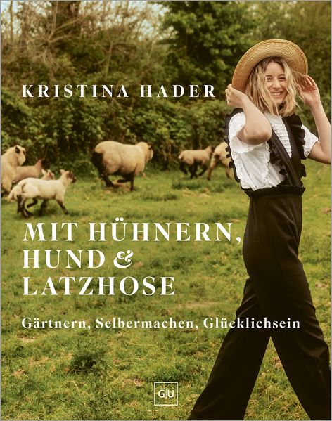 Mit Hühnern Hund & Latzhose