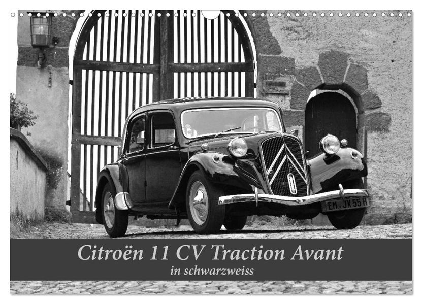 Citroën 11 CV Traction Avant in schwarzweiss (Wandkalender 2027 DIN A3 quer) CALVENDO Monatskalender
