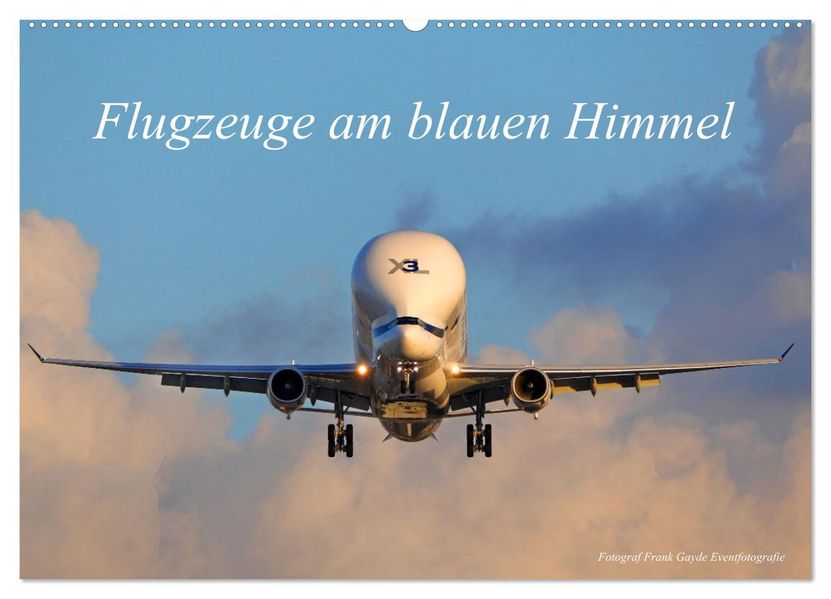 Flugzeuge am blauen Himmel (Wandkalender 2027 DIN A2 quer) CALVENDO Monatskalender