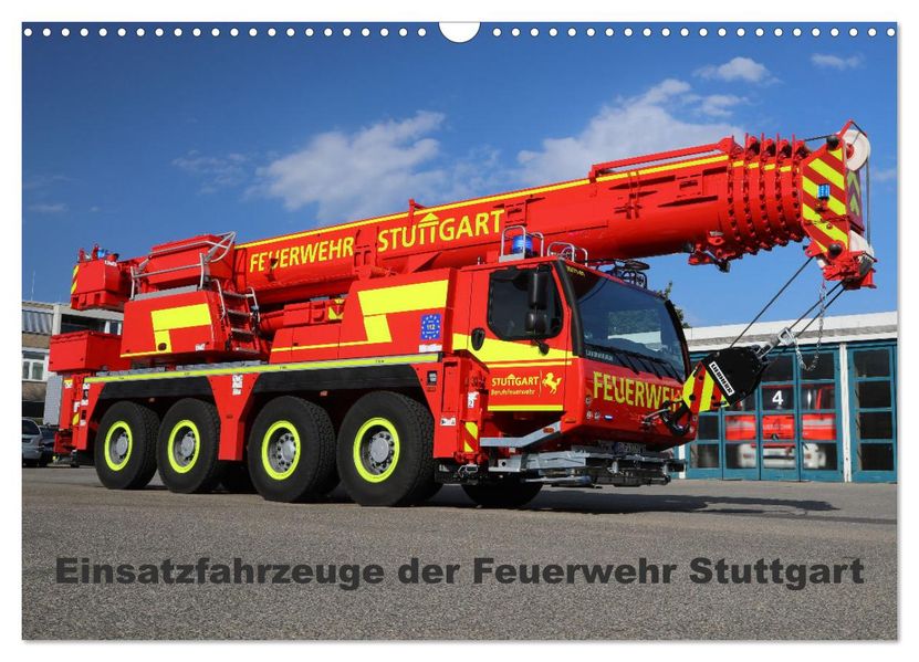 Einsatzfahrzeuge der Feuerwehr Stuttgart (Wandkalender 2027 DIN A3 quer) CALVENDO Monatskalender